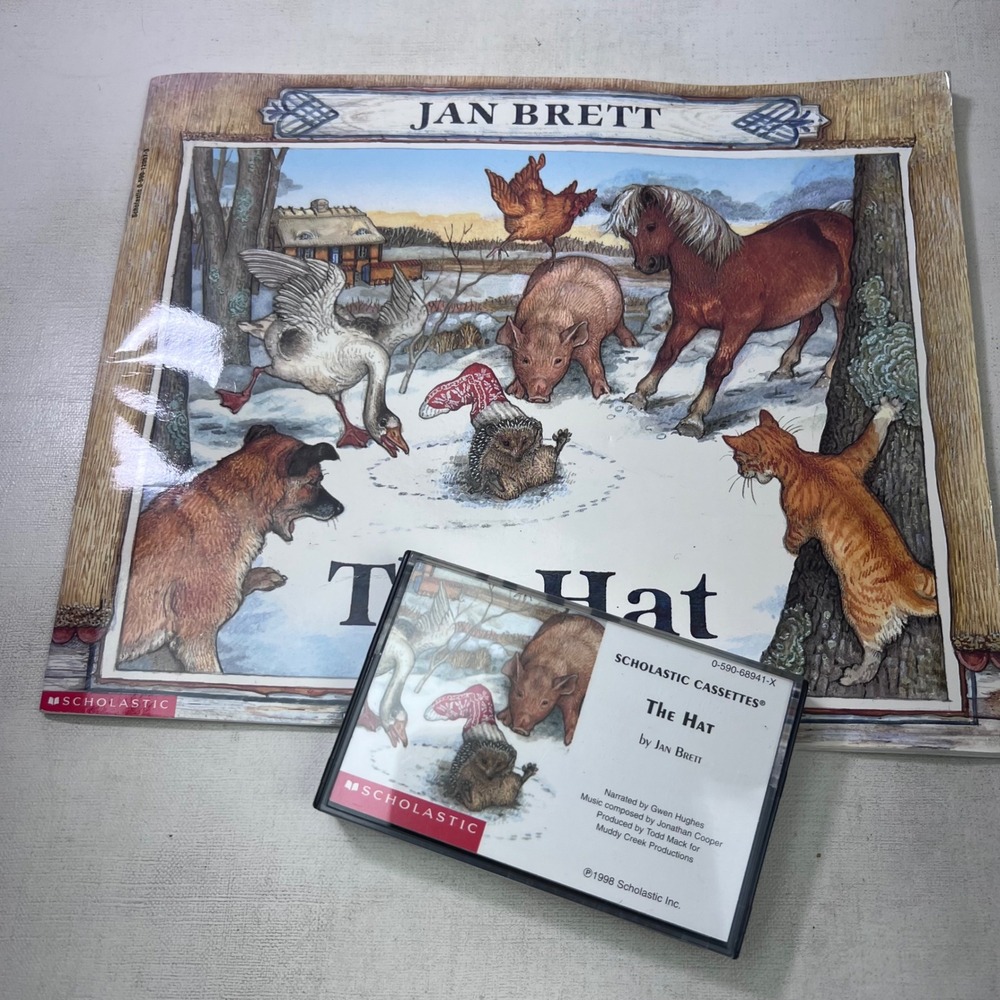 Jan Brett The Hat Scholastic Book and Cassette Tape Set 1998 Vintage Read Along